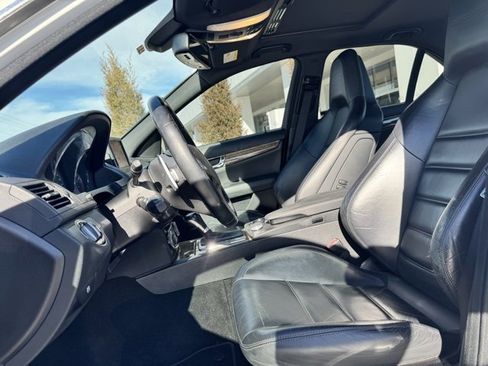 Used 2010 Mercedes-Benz C 63 AMG Sedan image 11