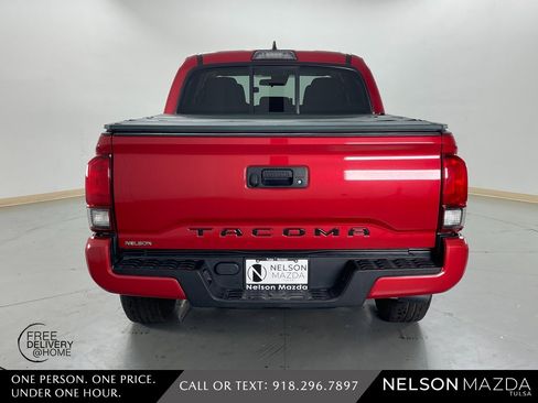 Used 2019 Toyota Tacoma SR image 7