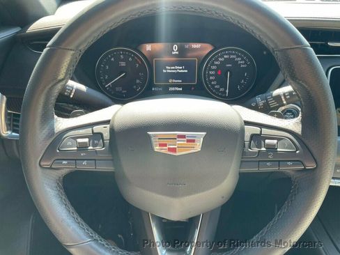 Used 2019 Cadillac XT4 Sport w/ Technology Package AWD/4WD image 10