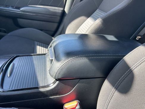 Used 2022 Dodge Charger GT image 37