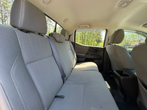 Used 2019 Toyota Tacoma SR w/ SR Convenience Package RWD image 21