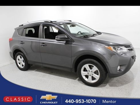 Used 2014 Toyota RAV4 XLE image 1