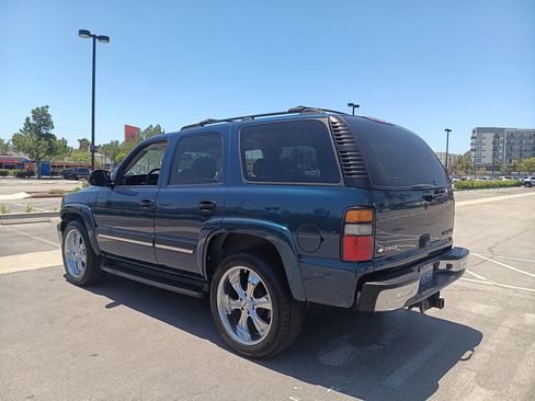 Used 2005 Chevrolet Tahoe LS w/ Cargo Package RWD image 6