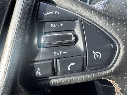 Used 2017 Nissan Maxima 3.5 SV image 19