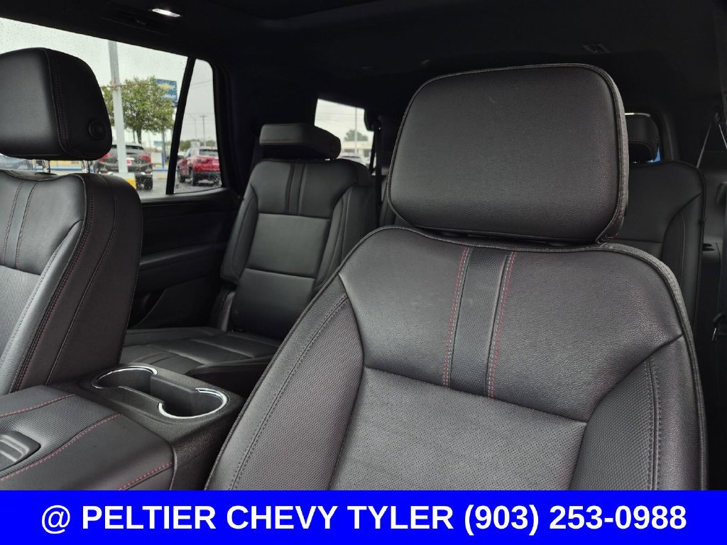 Used 2022 Chevrolet Tahoe RST w/ Luxury Package RWD image 36
