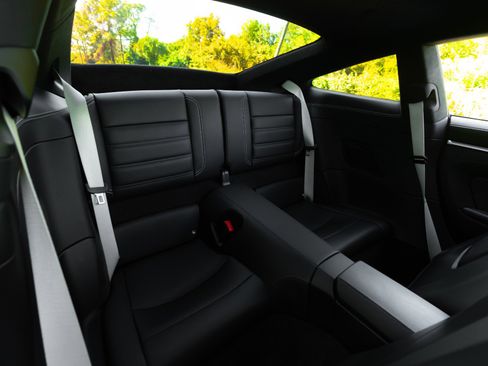 Used 2022 Porsche 911 Turbo S image 57