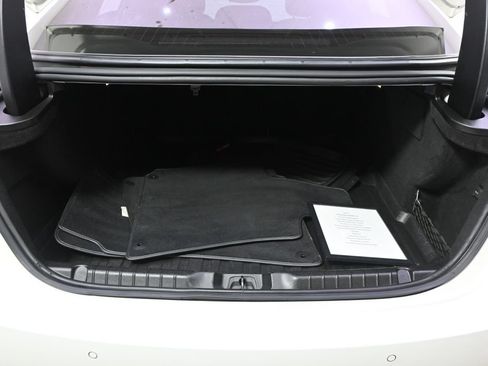 Used 2017 Maserati Ghibli RWD image 19