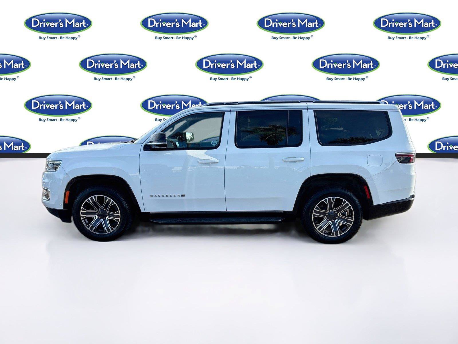 Used 2024 Jeep Wagoneer Series II w/ Flexible Seating Group RWD image 4