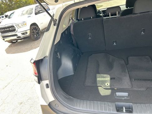 Used 2023 Kia Sportage LX image 29