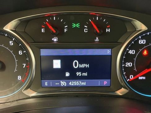 Certified 2023 Chevrolet Traverse LT w/ LT Premium Package image 12