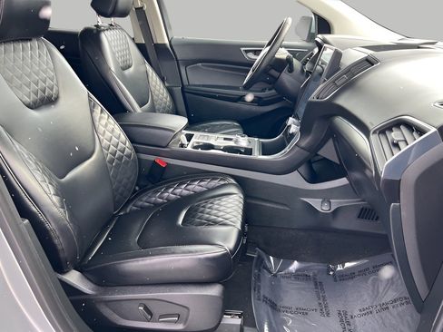 Used 2024 Ford Edge Titanium image 63