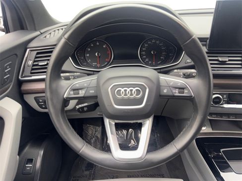 Used 2022 Audi Q5 2.0T Premium w/ Convenience Package image 57