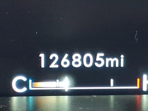 Used 2019 Lincoln Navigator Reserve image 31