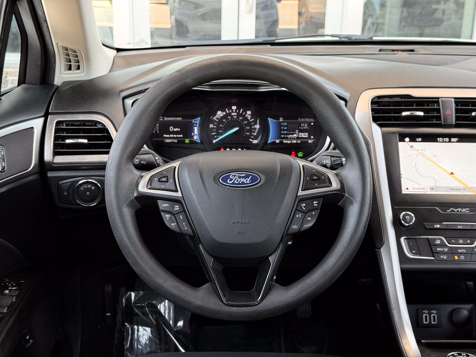 Used 2019 Ford Fusion SE FWD image 23