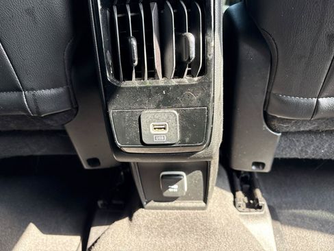 Used 2022 Jeep Compass Limited AWD/4WD image 27
