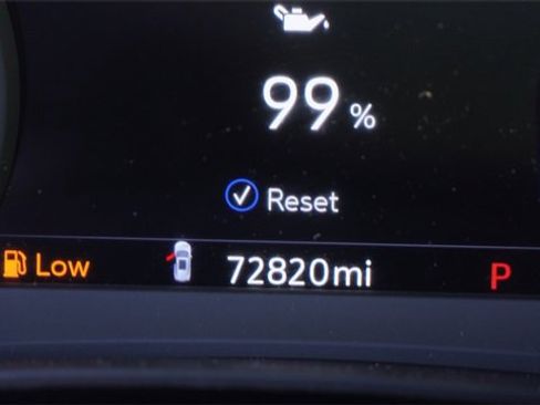 Used 2020 Cadillac XT6 Premium Luxury image 35