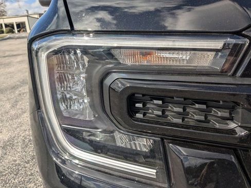 New 2026 Ford Ranger XLT w/ Equipment Group 301A High image 11