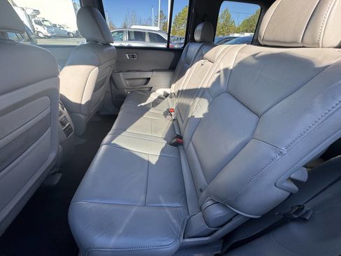 Used 2011 Honda Pilot EX-L image 23