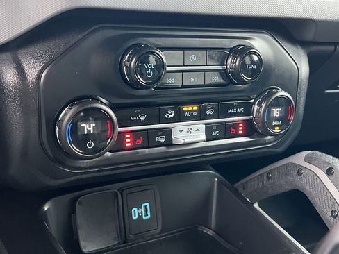 Used 2024 Ford Bronco Big Bend image 21