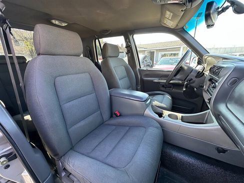 Used 2002 Ford Explorer Sport Trac Value image 14