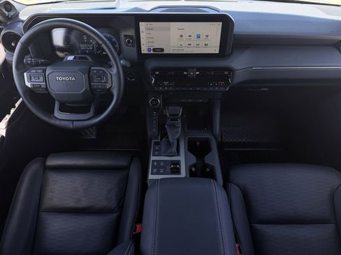 Used 2025 Toyota Land Cruiser w/ Premium Package image 11