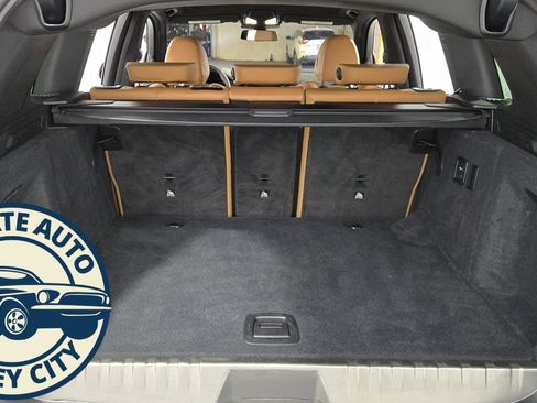 Used 2021 BMW X3 xDrive30e w/ Executive Package image 35