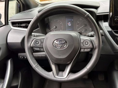 Used 2023 Toyota Corolla SE FWD image 19
