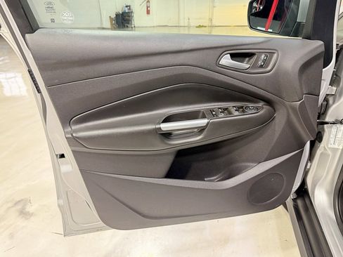 Used 2013 Ford C-MAX SE image 23