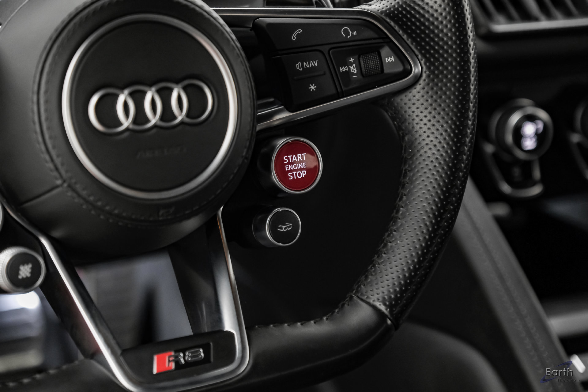 Used 2017 Audi R8 V10 plus AWD/4WD image 48