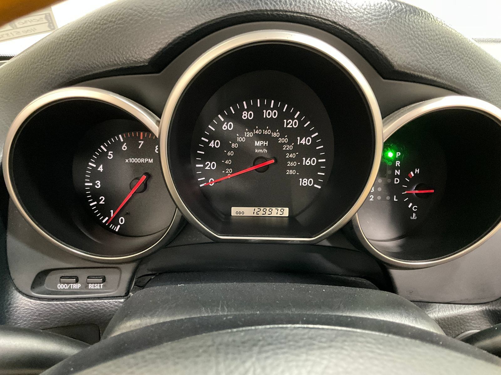 Used 2004 Lexus SC 430 Convertible RWD image 22