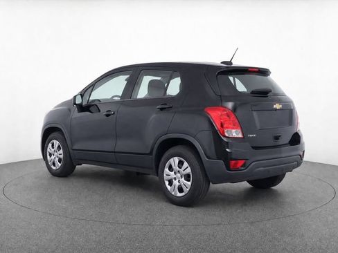 Used 2019 Chevrolet Trax LS FWD image 7