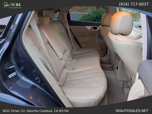 Used 2009 INFINITI FX35 AWD w/ Navigation Pkg image 24