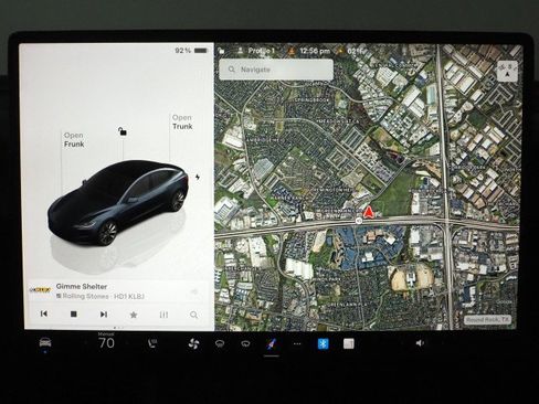 Used 2025 Tesla Model 3 Long Range image 31