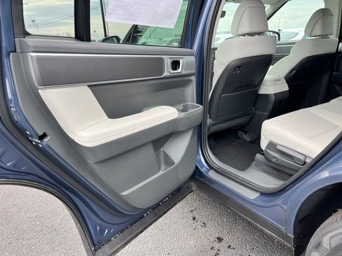New 2026 Hyundai Santa Fe SEL FWD image 17