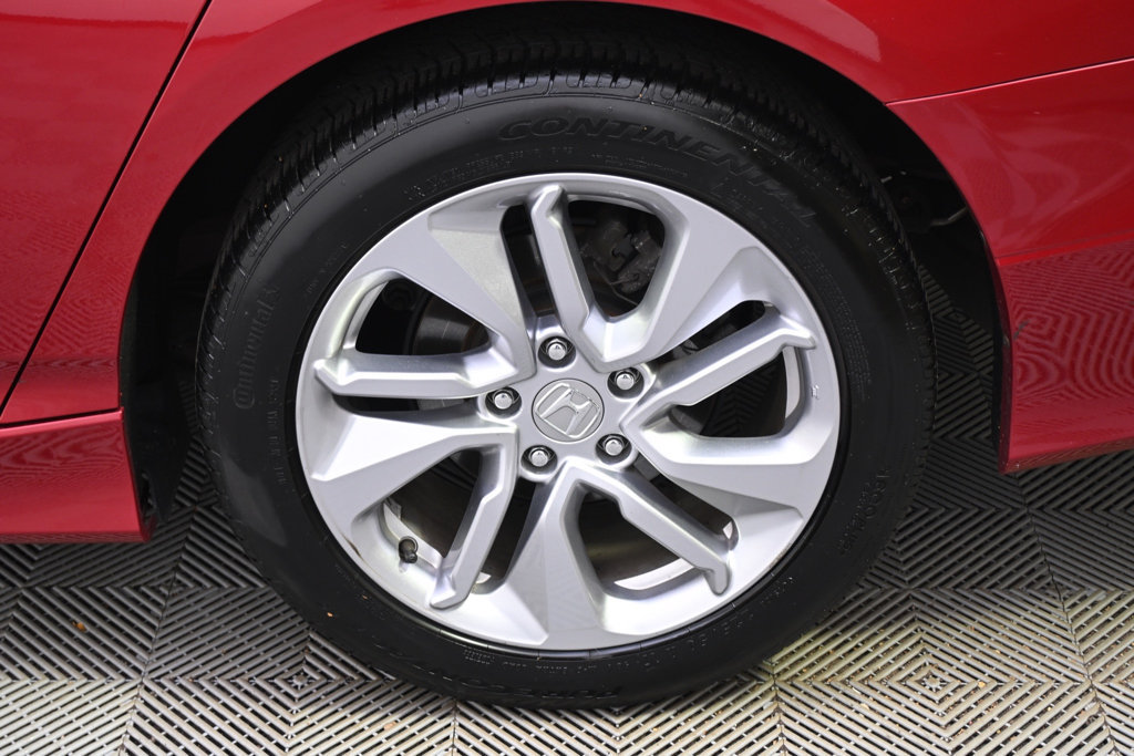 Used 2018 Honda Accord LX image 17