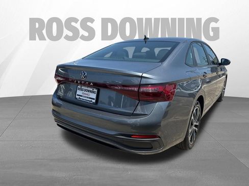 Used 2025 Volkswagen Jetta Sport FWD image 4