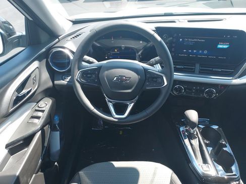 New 2026 Chevrolet Trax LT w/ Driver Confidence Package FWD image 16