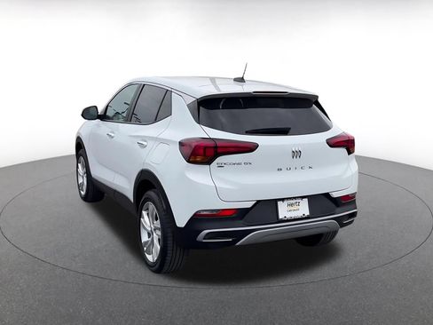 Used 2025 Buick Encore GX Preferred AWD/4WD image 10