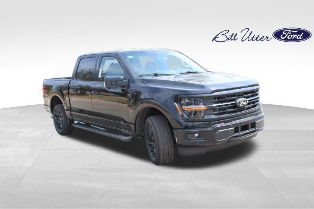 New 2026 Ford F150 XLT w/ Equipment Group 302A MID RWD image 2