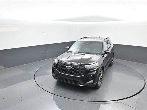 New 2026 Ford Explorer ST-Line image 20