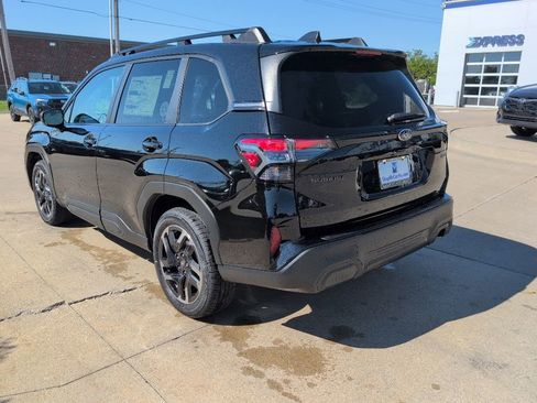 New 2026 Subaru Forester Premium AWD/4WD image 9