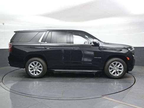 Used 2024 Chevrolet Tahoe Premier AWD/4WD image 3