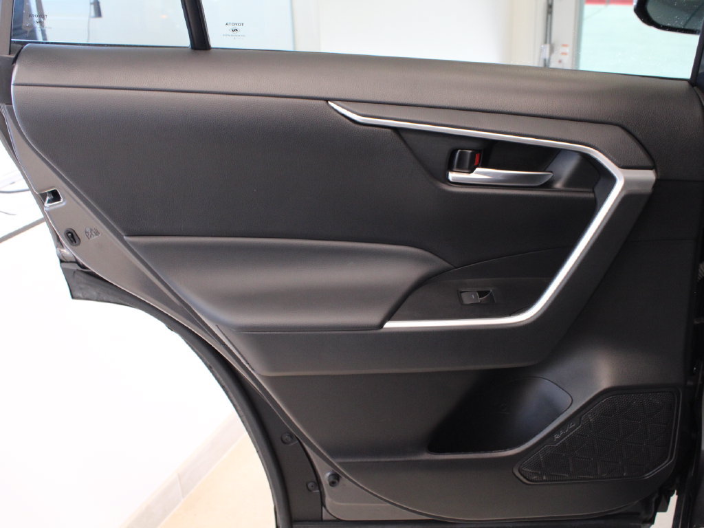 Used 2023 Toyota RAV4 XLE w/ Convenience Package FWD image 26