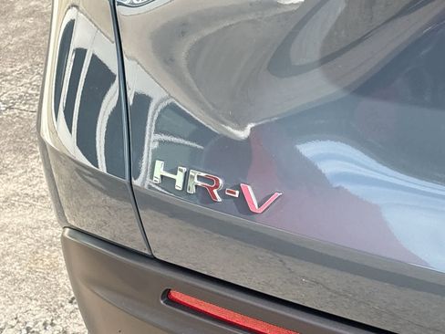 Used 2025 Honda HR-V LX image 7