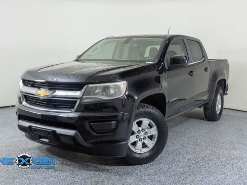 Used 2020 Chevrolet Colorado W/T w/ WT Convenience Package RWD image 3