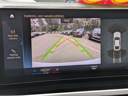 Used 2023 BMW i4 eDrive40 w/ Premium Package image 20