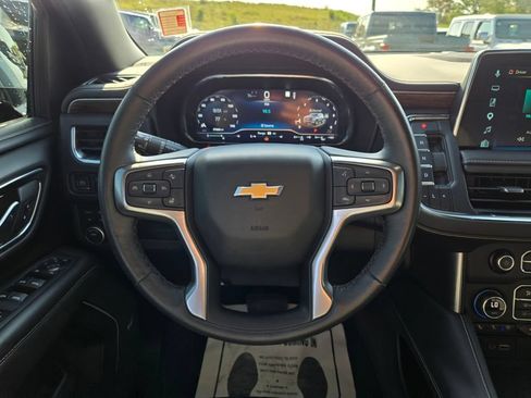 Used 2023 Chevrolet Tahoe Premier AWD/4WD image 21