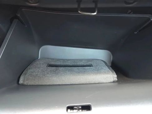 Used 2019 Honda HR-V Sport image 36