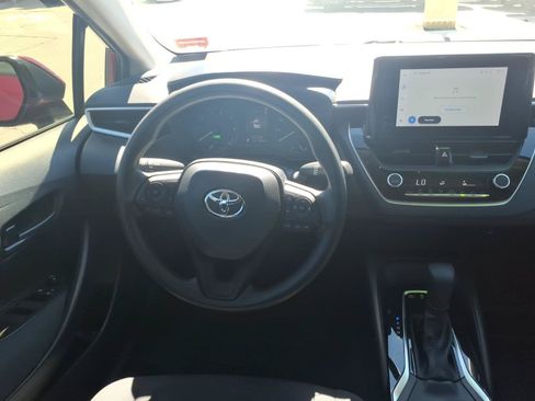 Certified 2023 Toyota Corolla LE FWD image 9