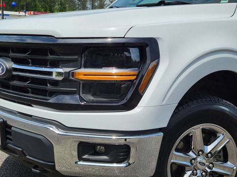 Used 2024 Ford F150 XLT w/ Tow/Haul Package AWD/4WD image 9